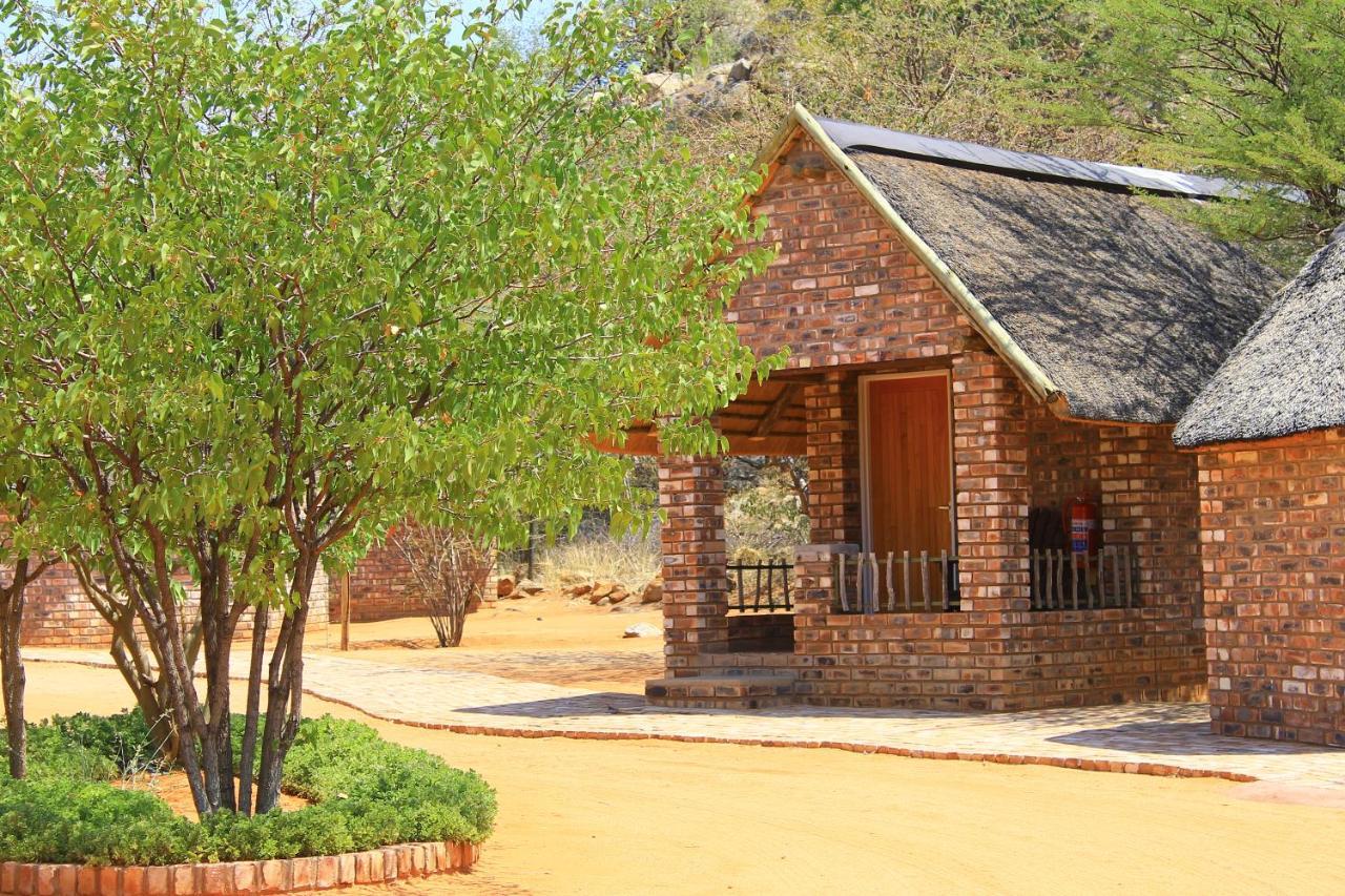 Kaoko Bush Lodge Kamanjab Exteriér fotografie