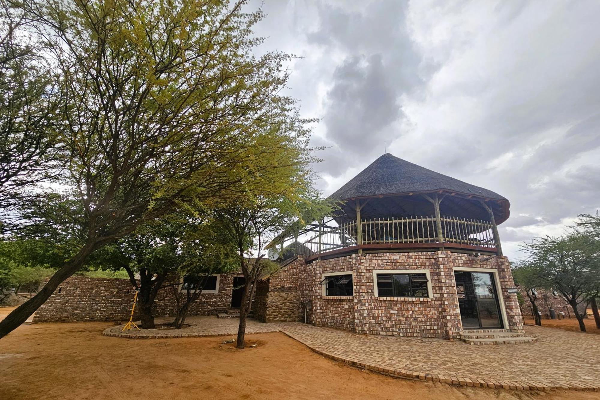 Kaoko Bush Lodge Kamanjab Exteriér fotografie