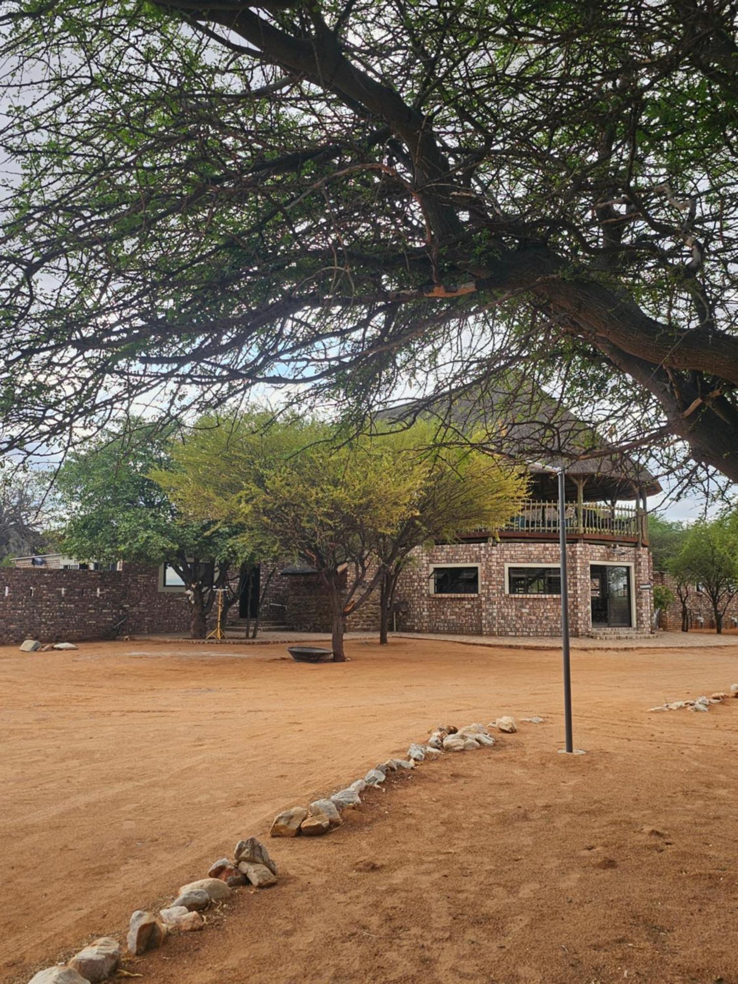 Kaoko Bush Lodge Kamanjab Exteriér fotografie