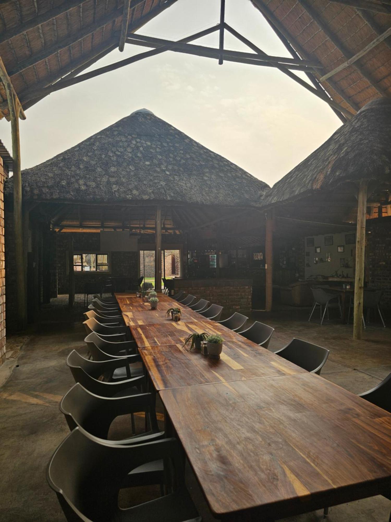 Kaoko Bush Lodge Kamanjab Exteriér fotografie