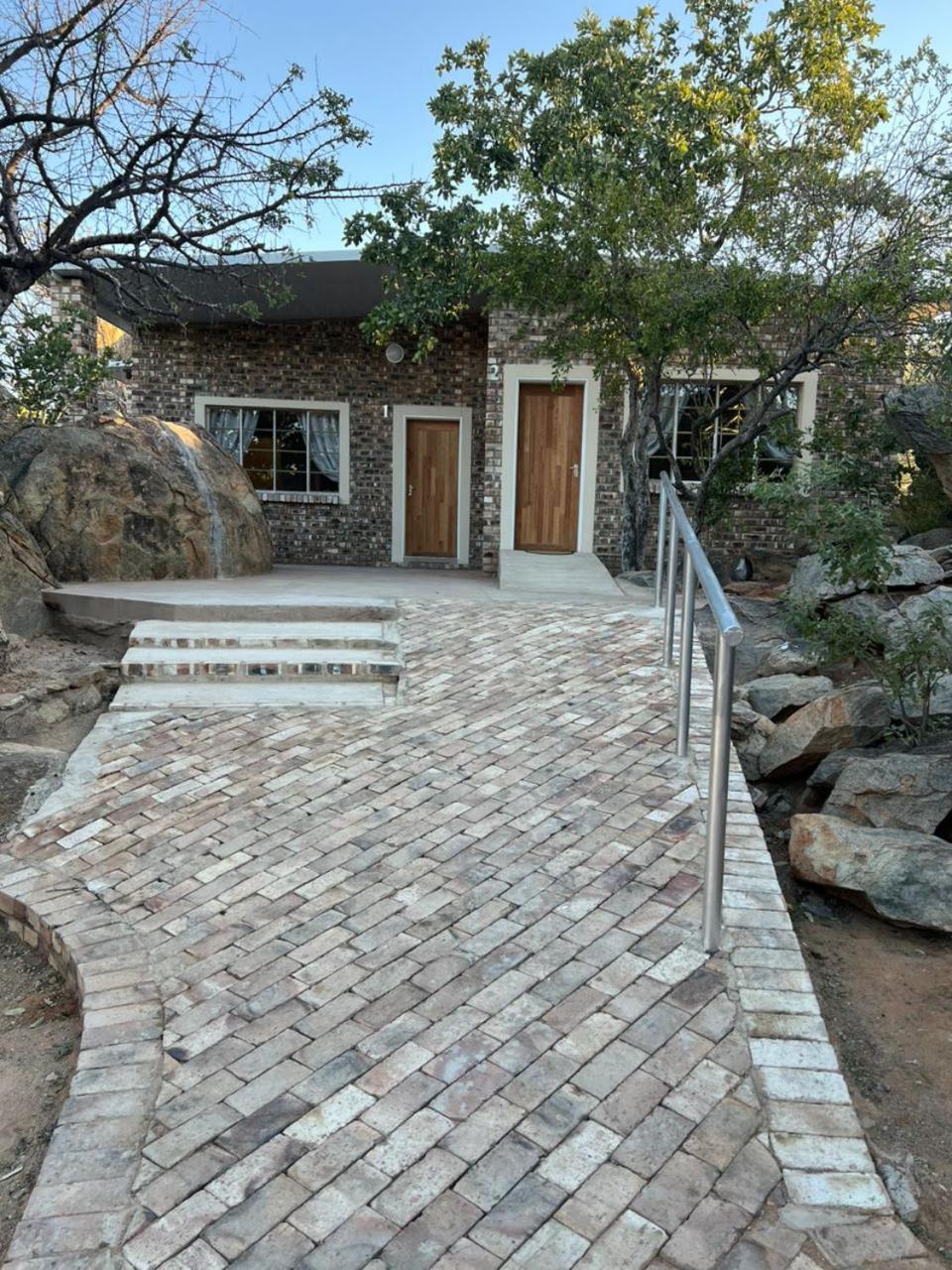 Kaoko Bush Lodge Kamanjab Exteriér fotografie